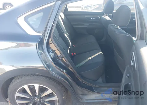 2018 Nissan Altima 2.5 Sv z USA, uszkodzony, nr VIN 1N4AL3AP0JC240678